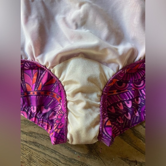 Maxine of Hollywood One Piece Swimsuit Retro Style Shirred Girl Leg Psychedelic - Picture 5 of 15